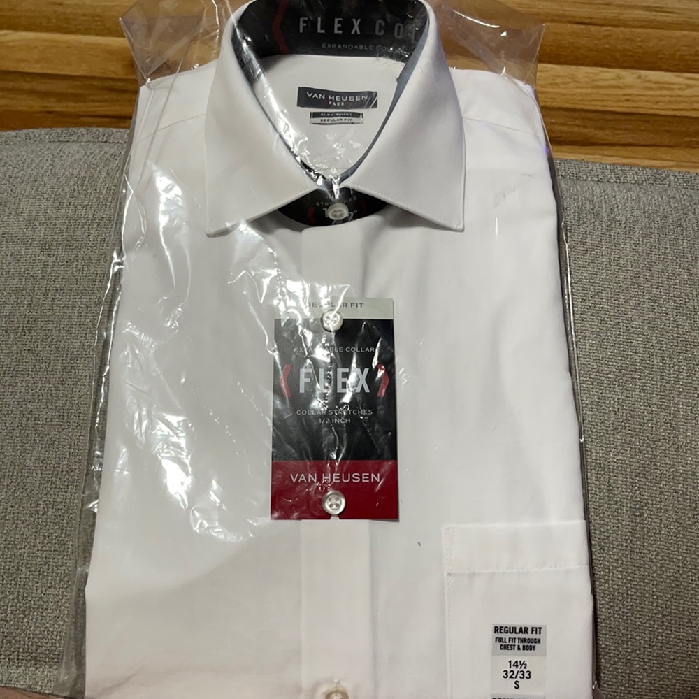 Button down - Picture 1 of 4